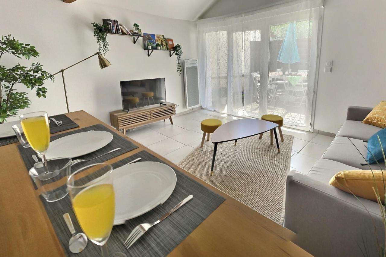 Appartement Un Cocon pour 2 ou 4 - Mérignac -Jacuzzi - Netflix - Tram A Extérieur photo